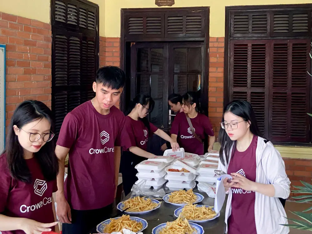 Crowe Cares Day 2025